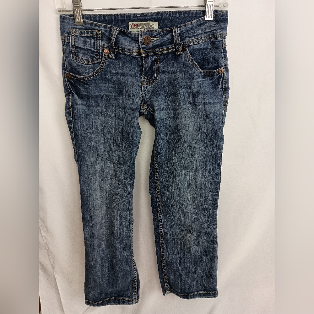 2/$30 YMI Women's Classic Blue Cropped Jeans‎ (#648)